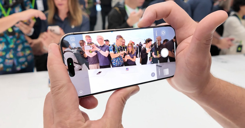 Camera iPhone 17 Pro Max và iPhone 16 Pro Max